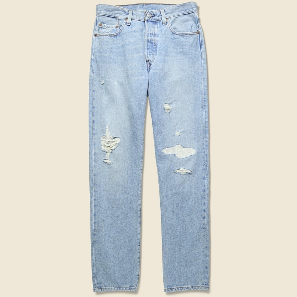 501 Levi's Distressed Straight Cut Jean's